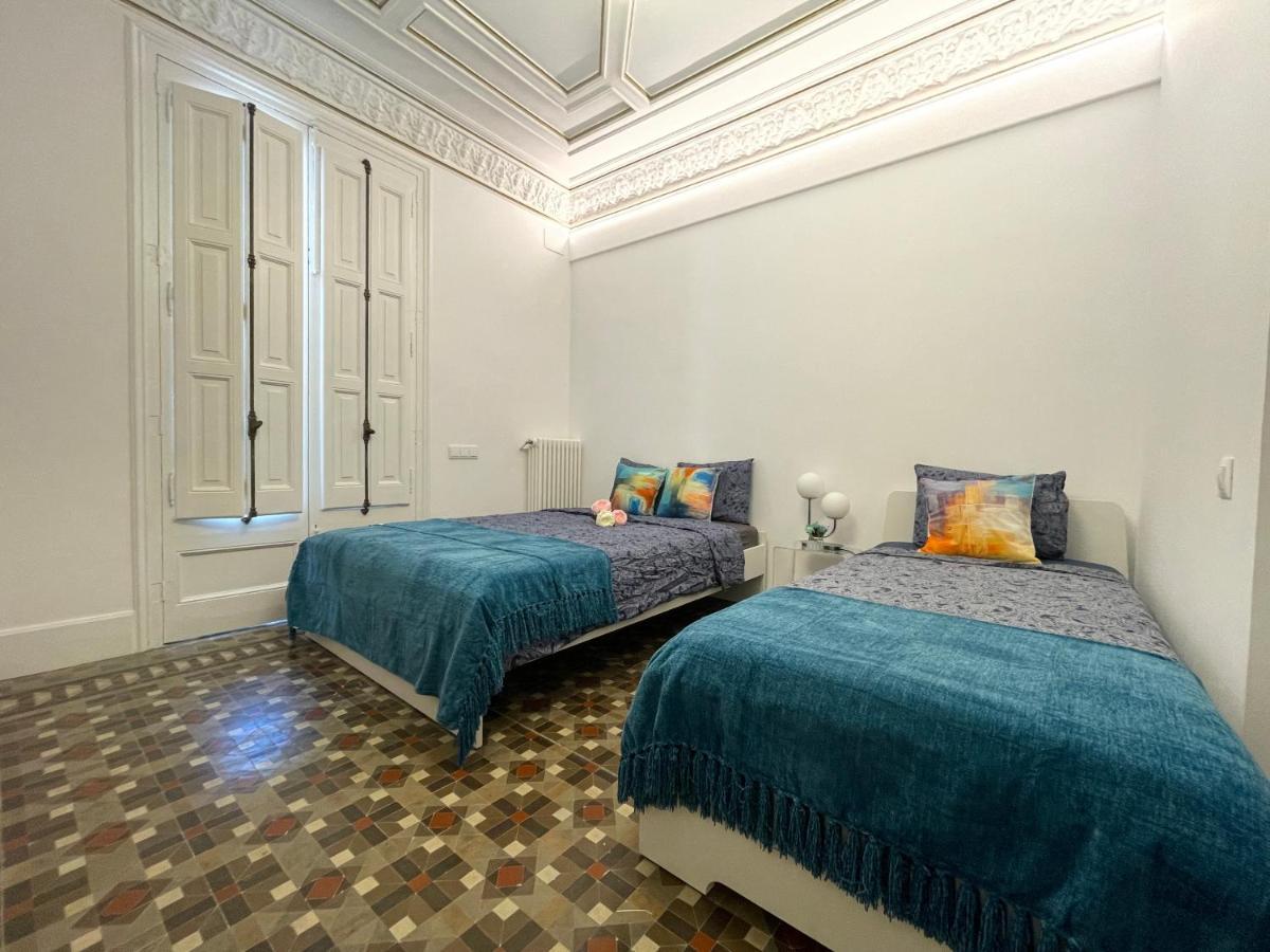 Bcn Centric Rooms Barcelona Exterior photo