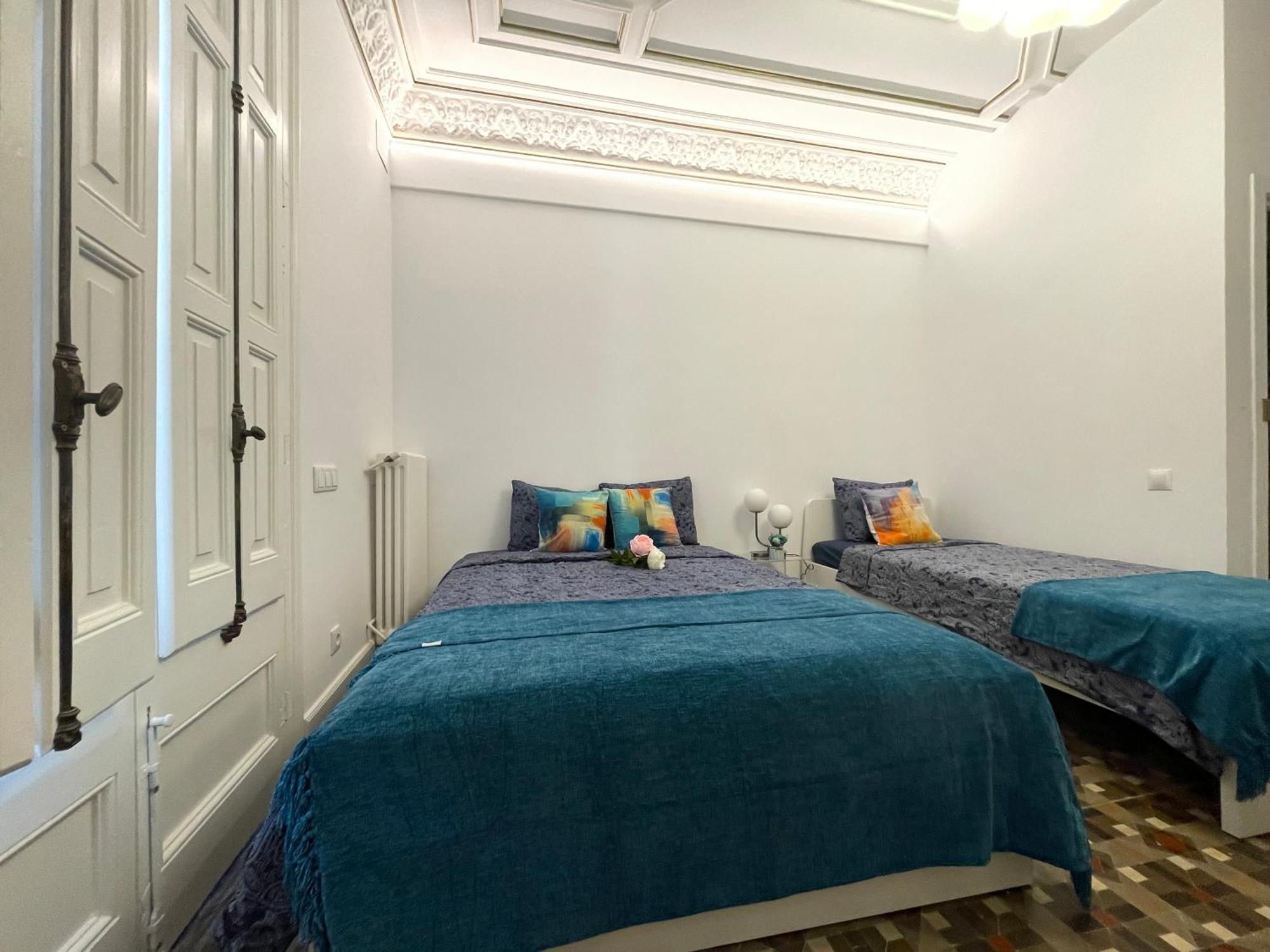 Bcn Centric Rooms Barcelona Exterior photo